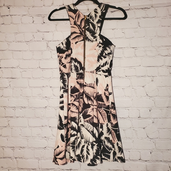 Cute floral pink EXPRESS A-line dress - Picture 11 of 16